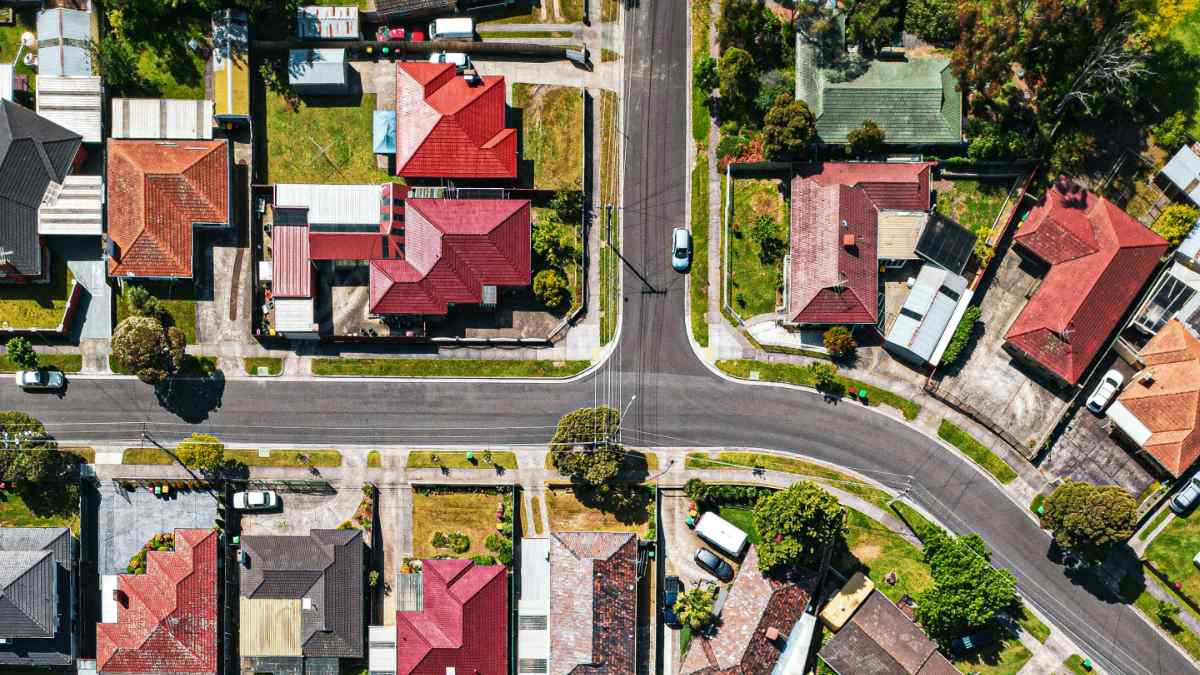 houses-aerial-australia-pexels.jpg