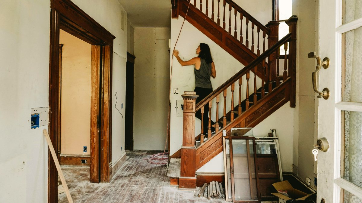 renovating-house-pexels.jpg