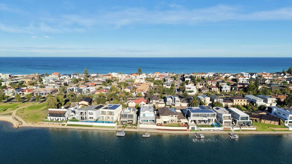 houses-australia-pexels.jpg