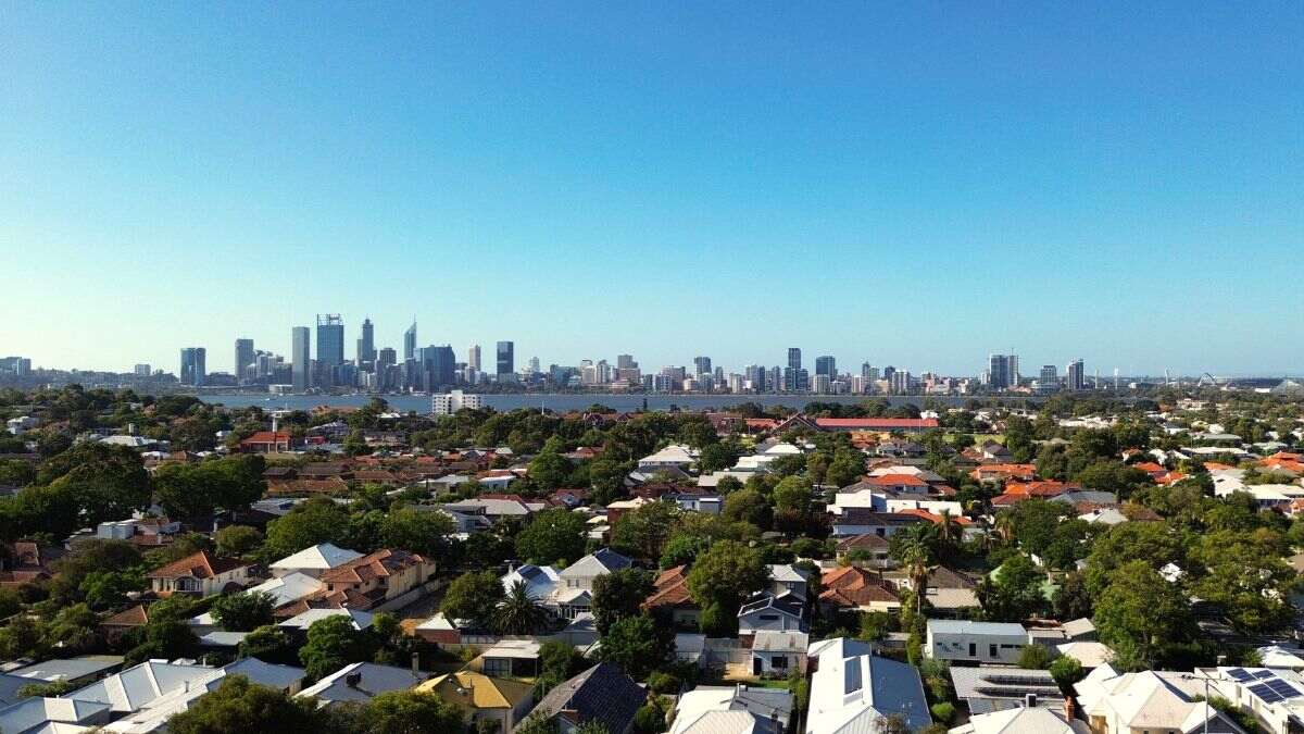 perth-australia-houses-pexels.jpg