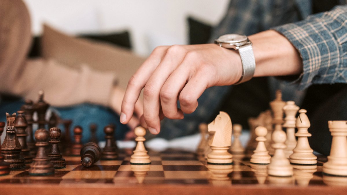 playing-chess-vlada-karpovich-pexels.jpg